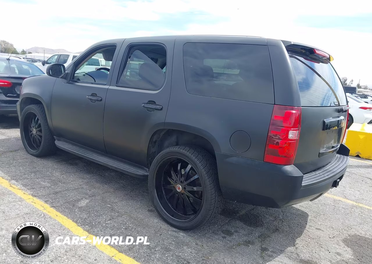 2007 Chevrolet Tahoe Ls VIN:1GNFC13097R318165 - 3