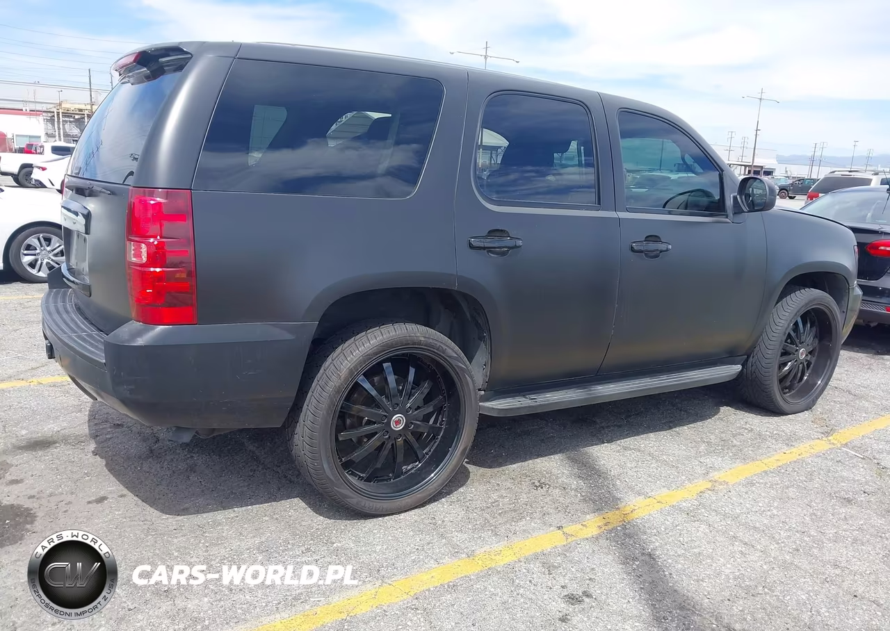 2007 Chevrolet Tahoe Ls VIN:1GNFC13097R318165 - 4