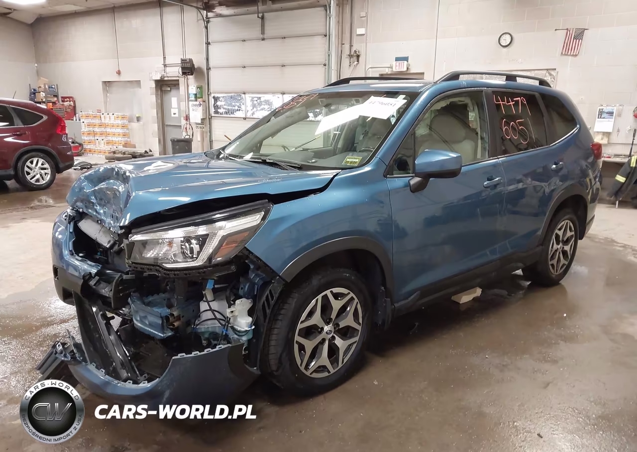 2020 Subaru Forester Premium VIN:JF2SKAJC7LH578928 - 2