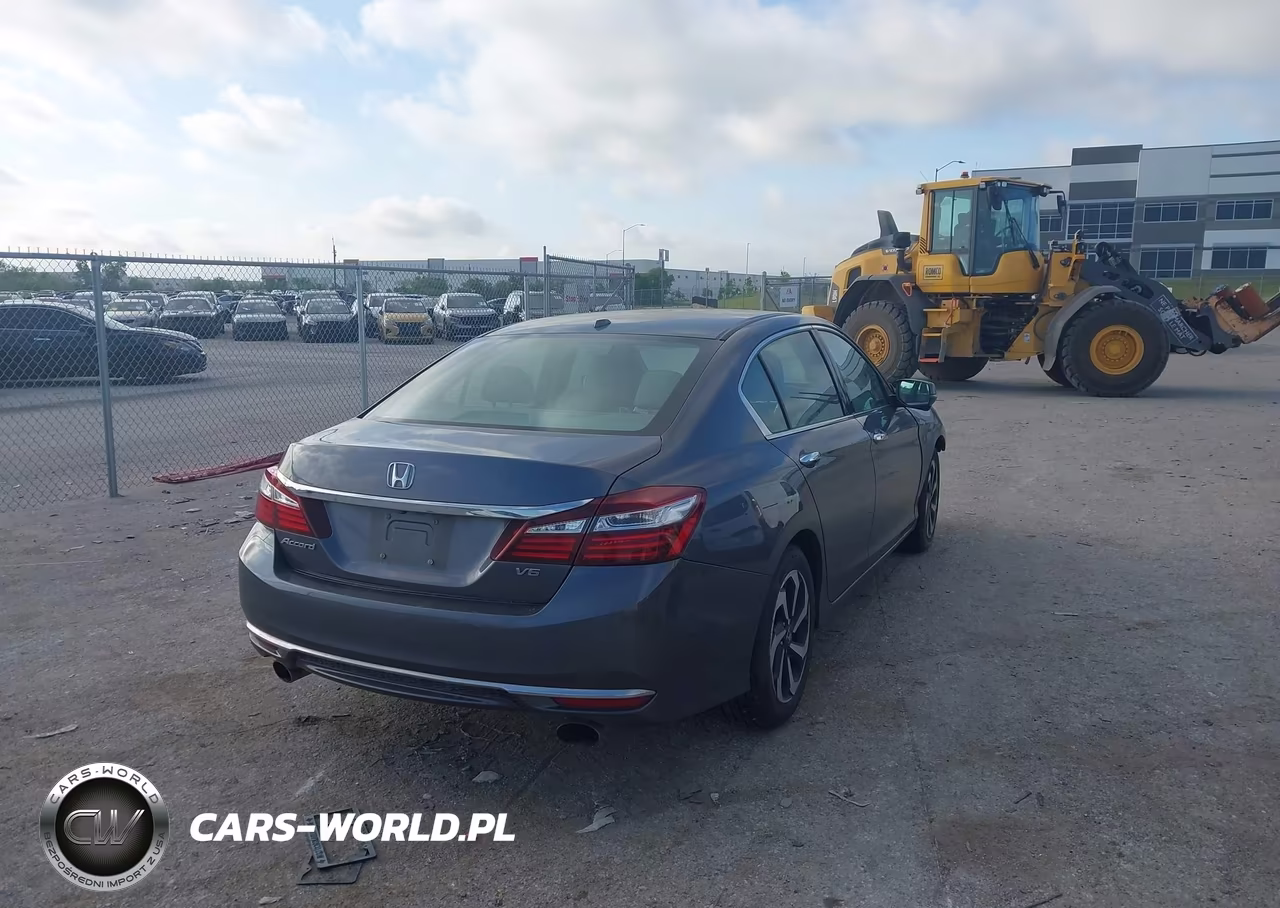2016 Honda Accord Ex-L V-6 VIN:1HGCR3F04GA023072 - 4