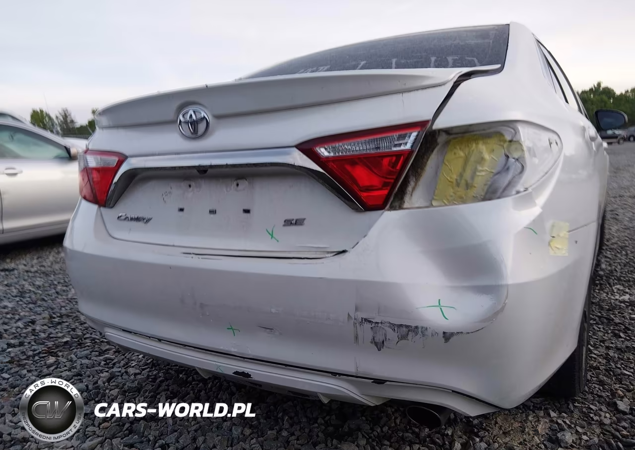 2015 Toyota Camry Se VIN:4T1BF1FK3FU895275 - 6