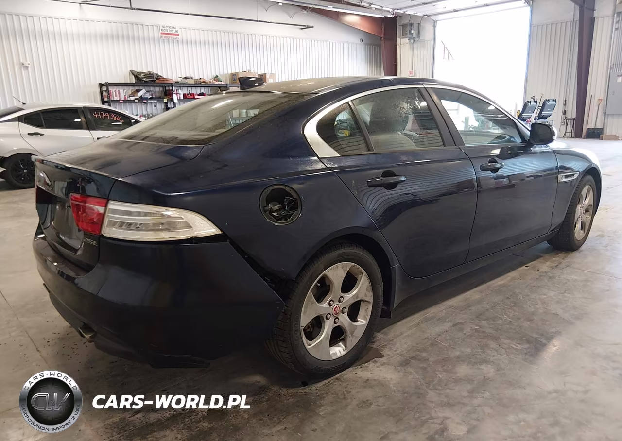 2017 Jaguar Xe 25T VIN:SAJAR4BG4HA976477 - 4