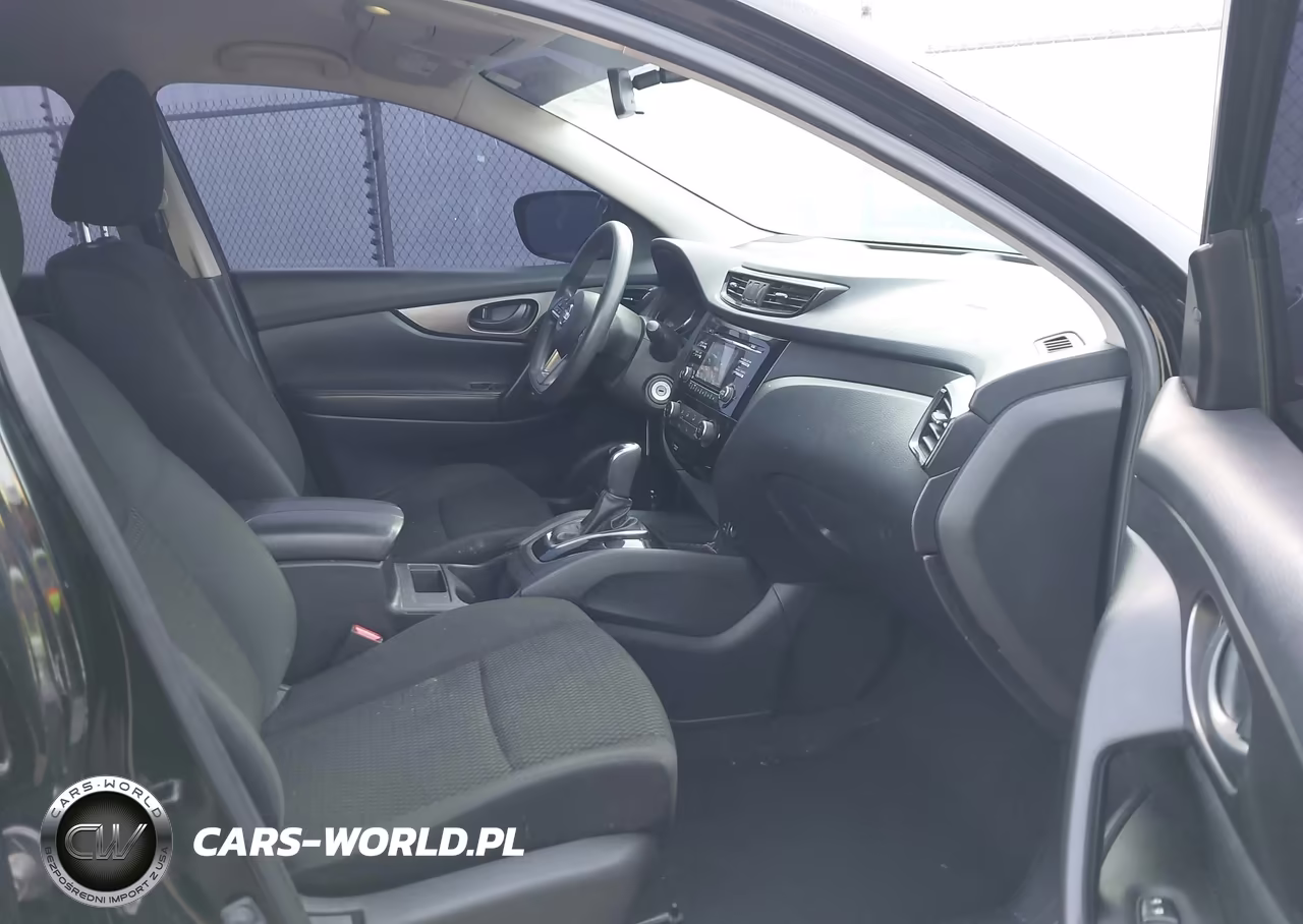 2018 Nissan Rogue Sport S VIN:JN1BJ1CP8JW196386 - 5