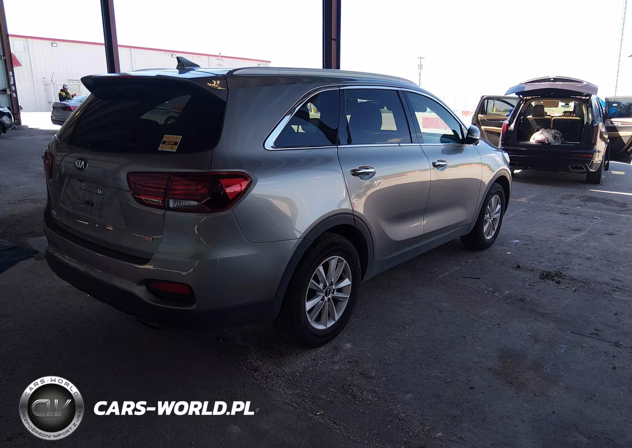 2019 Kia Sorento 2.4L Lx VIN:5XYPG4A36KG525295 - 4