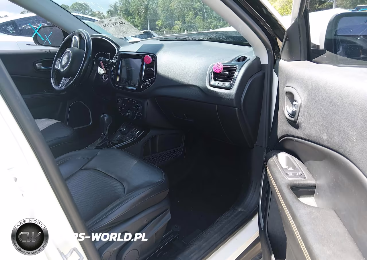 2019 Jeep Compass Limited 4X4 VIN:3C4NJDCB9KT673916 - 5