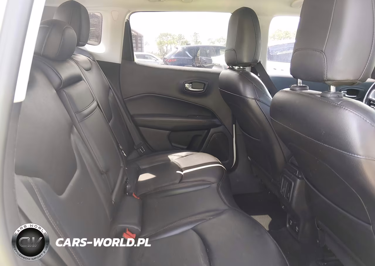 2019 Jeep Compass Limited 4X4 VIN:3C4NJDCB9KT673916 - 8