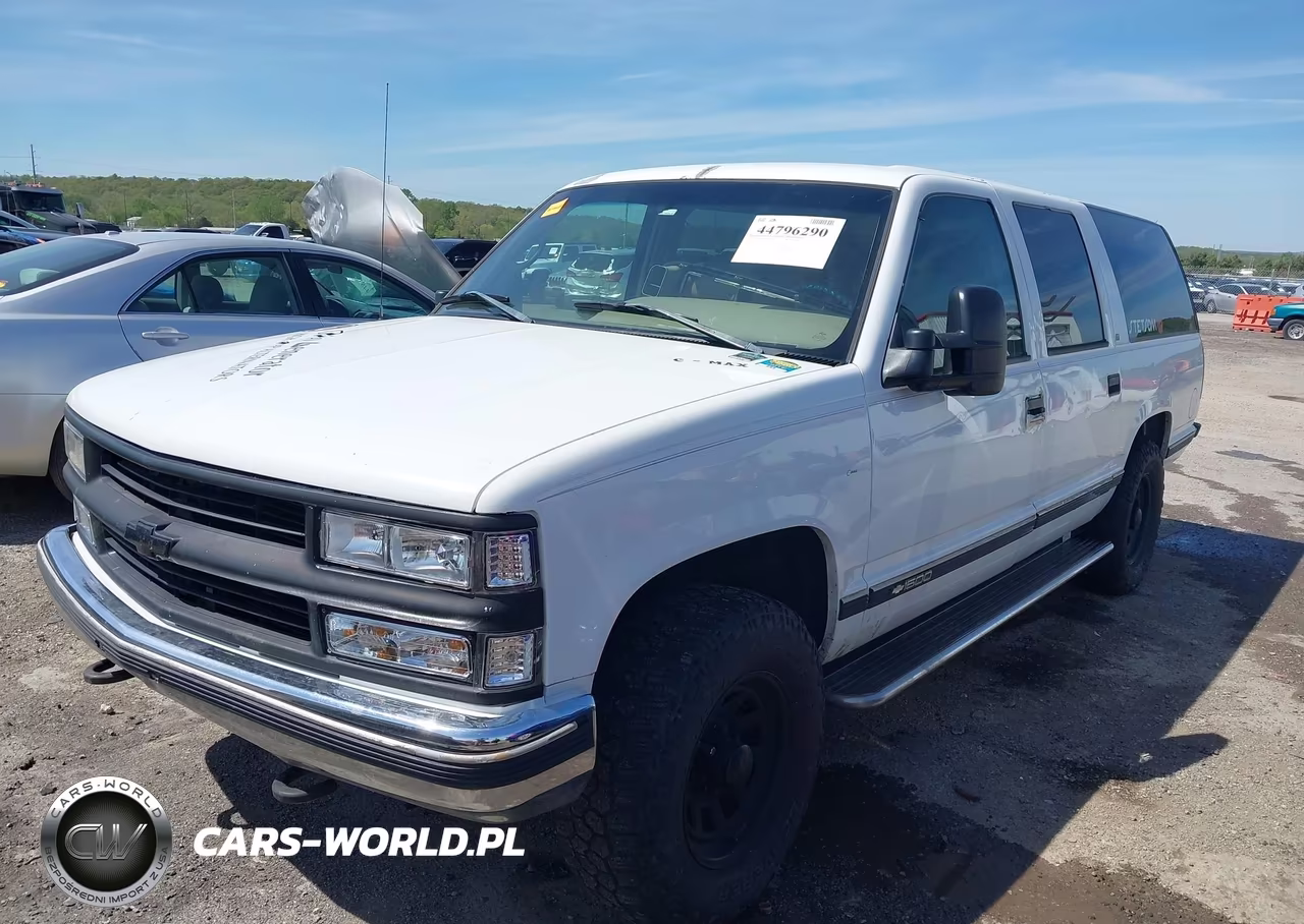 1996 Chevrolet Suburban K1500 VIN:3GNFK16R5TG157028 - 2