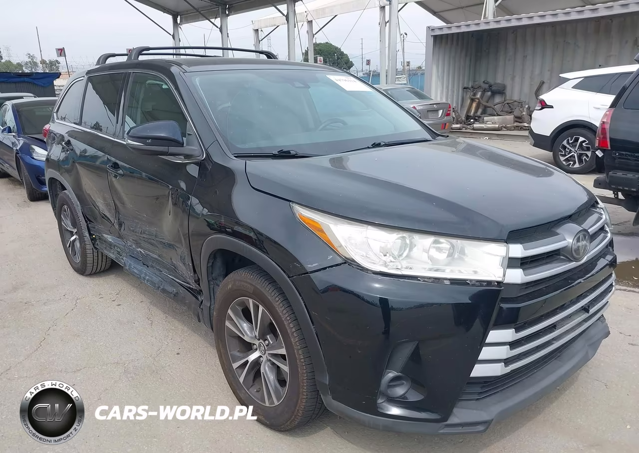 2018 Toyota Highlander Le