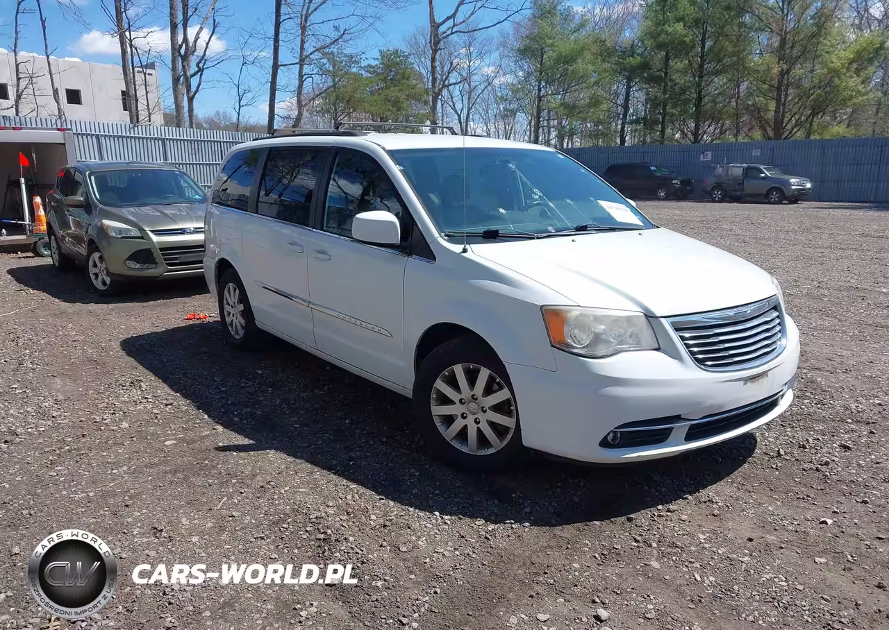 2014 Chrysler Town & Country Touring
