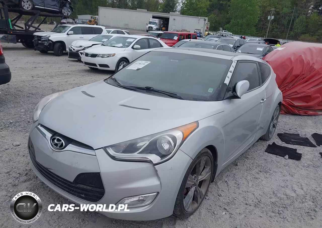 2015 Hyundai Veloster VIN:KMHTC6AD3FU241931 - 2