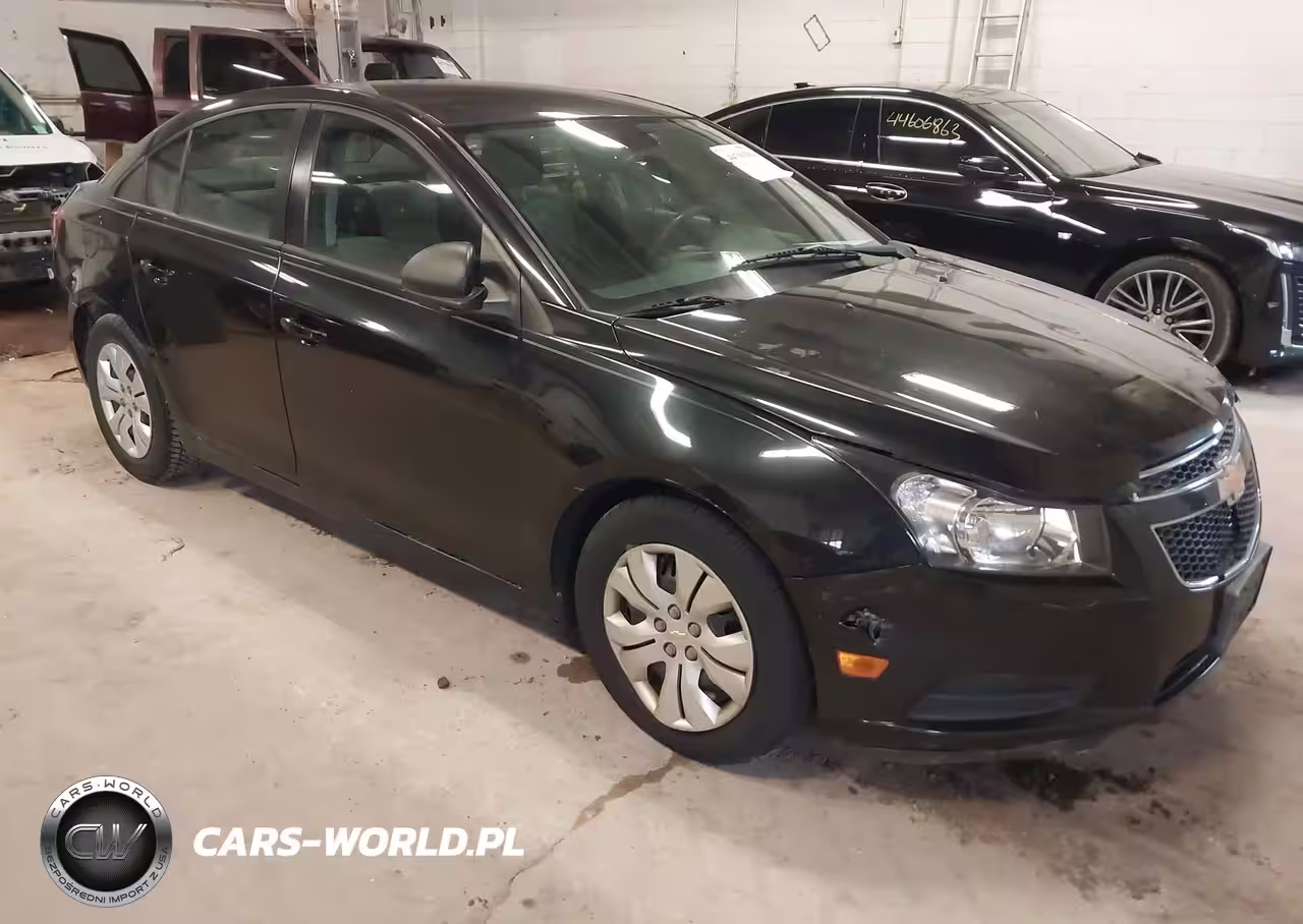 2013 Chevrolet Cruze Ls Auto