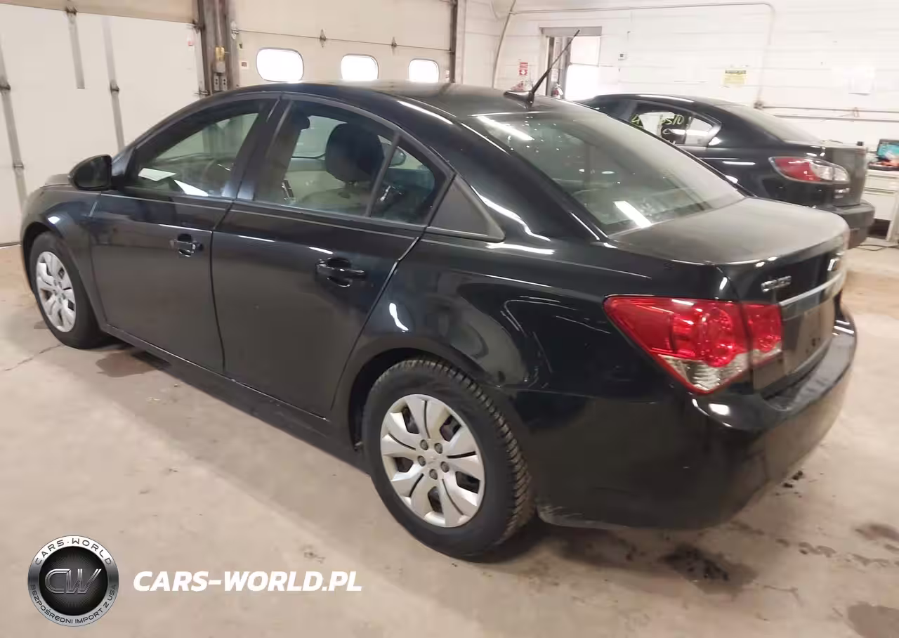 2013 Chevrolet Cruze Ls Auto VIN:1G1PA5SH8D7294572 - 3
