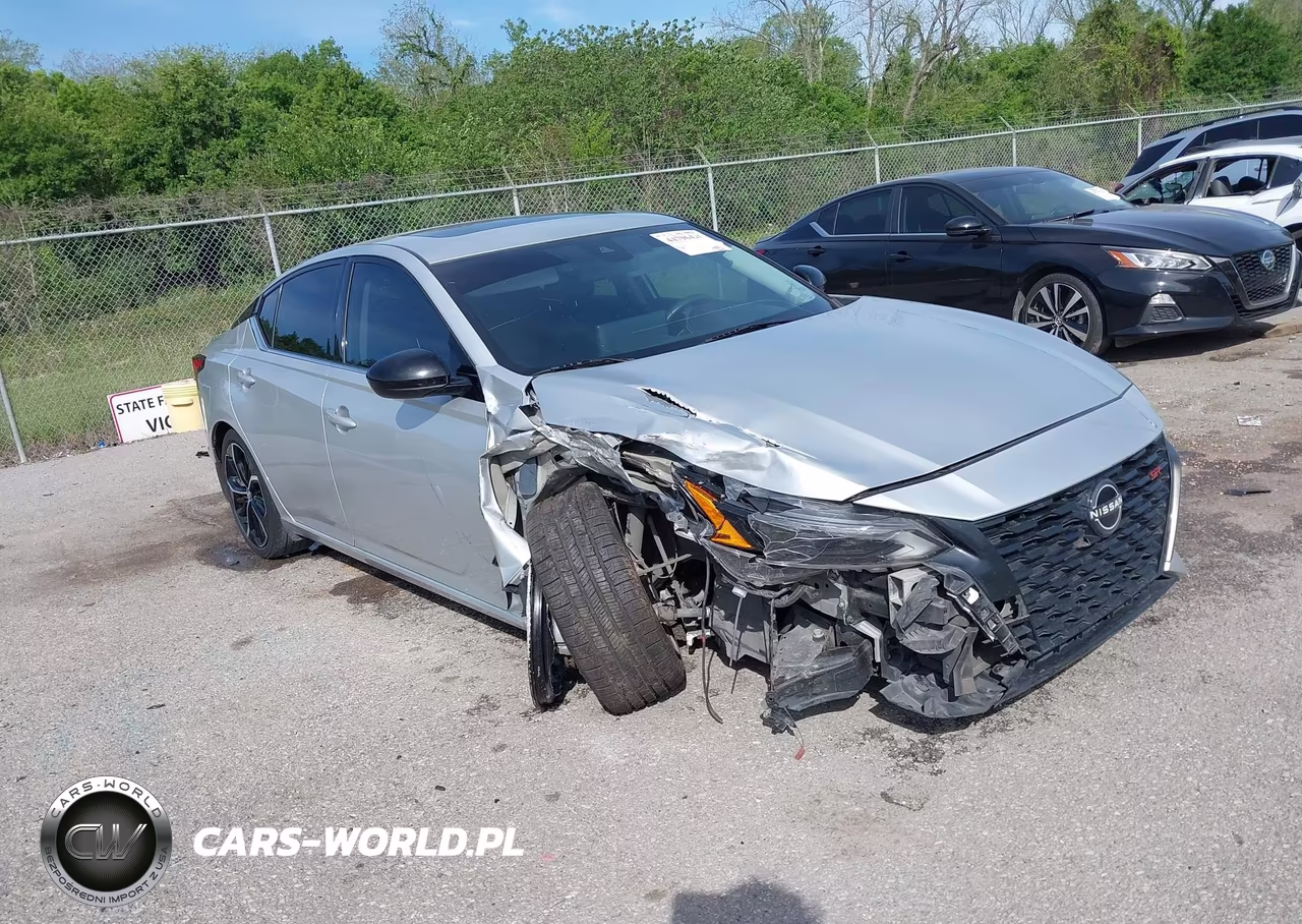 2024 Nissan Altima Sr Fwd – zdjęcie 1 z 16