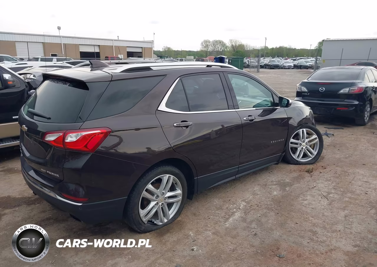 2020 Chevrolet Equinox Premier VIN:2GNAXYEX7L6108090 - 4