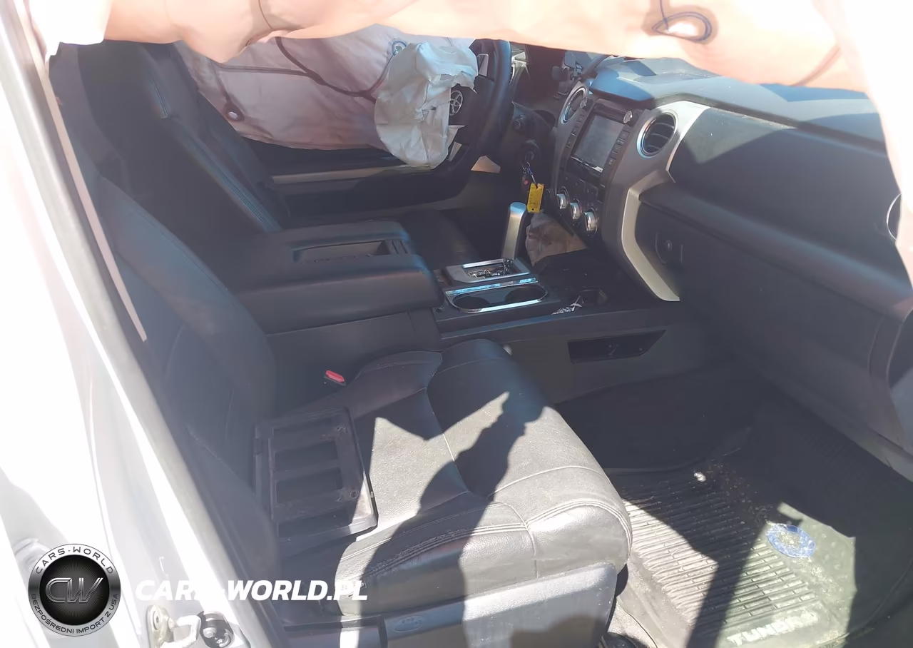 2017 Toyota Tundra Sr5 5.7L V8 VIN:5TFCY5F19HX020981 - 5