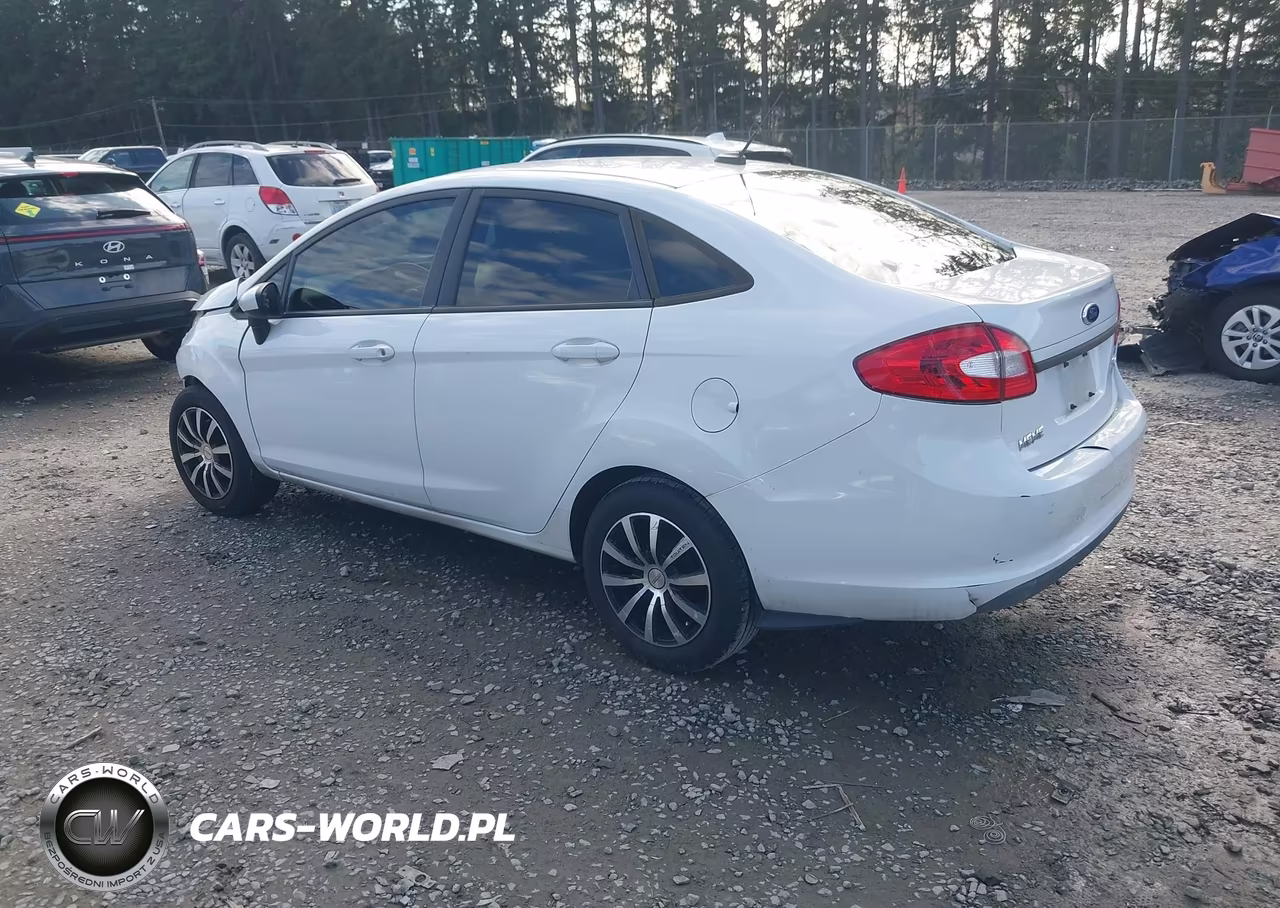 2012 Ford Fiesta S VIN:3FADP4AJXCM183216 - 3
