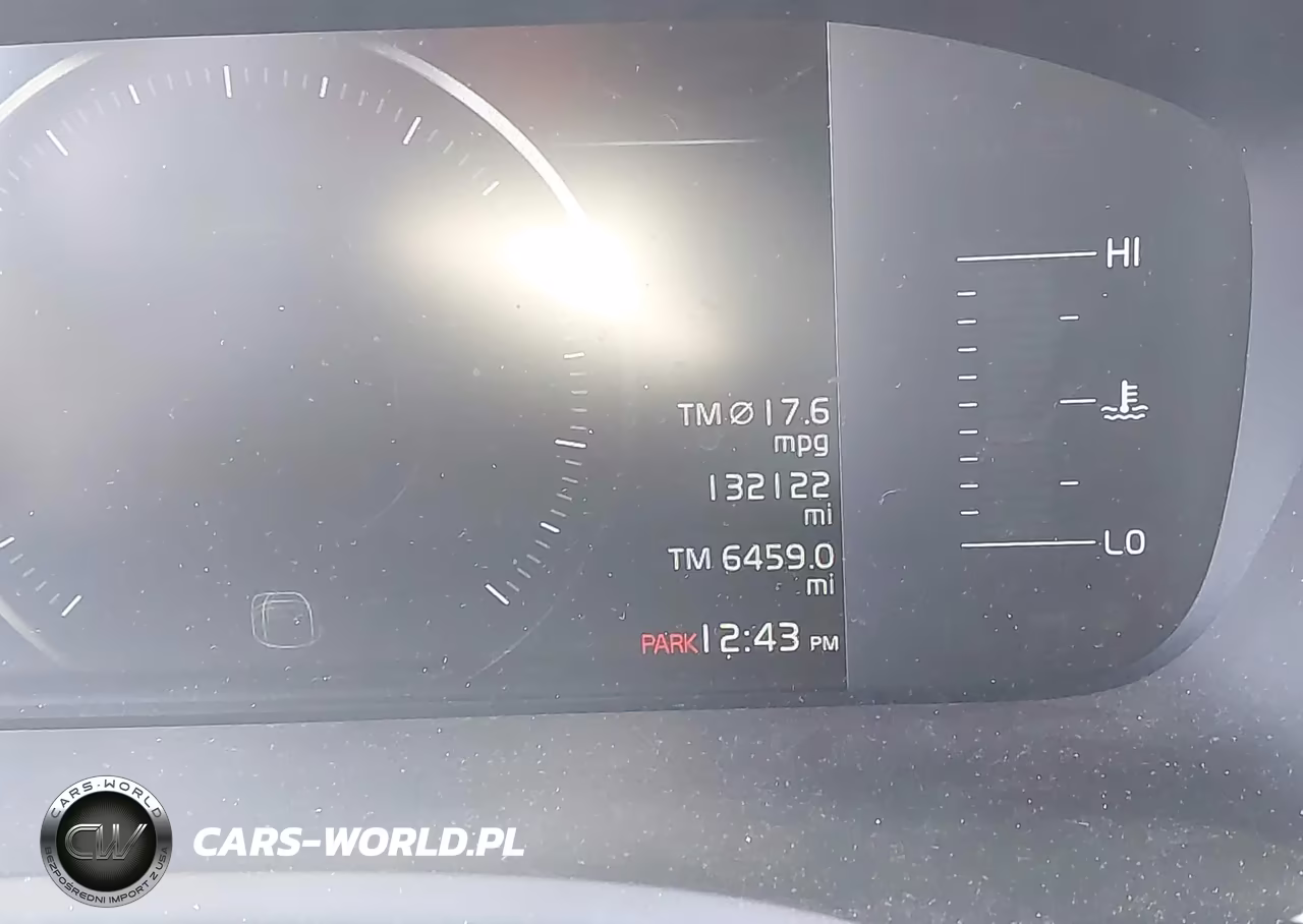 2019 Volvo Xc90 T5 Momentum VIN:YV4102CK6K1506360 - 15