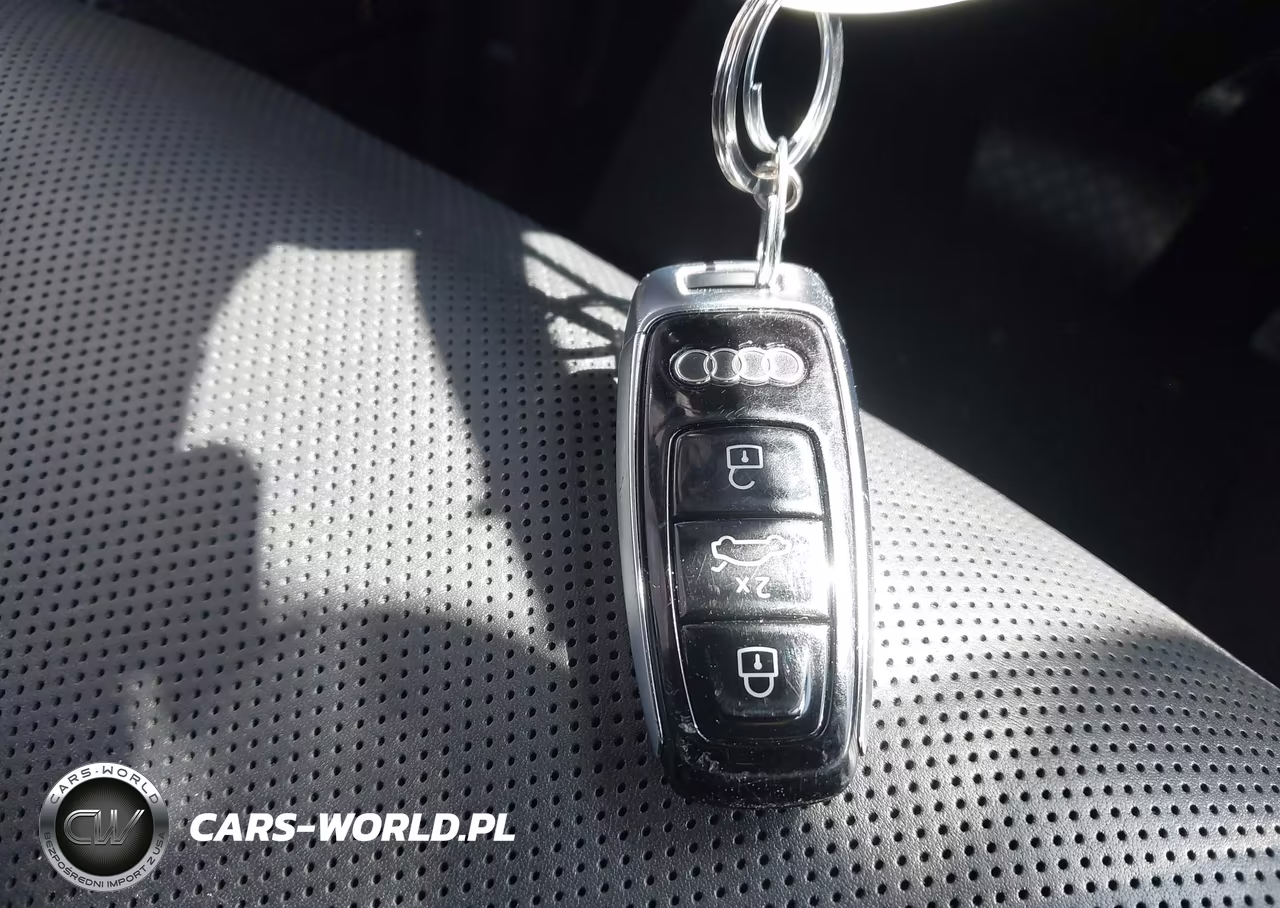 2019 Audi Q8 55 Premium VIN:WA1FVAF11KD029112 - 11