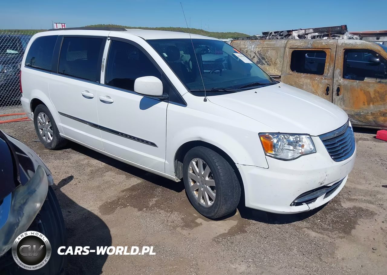 2014 Chrysler Town & Country Touring