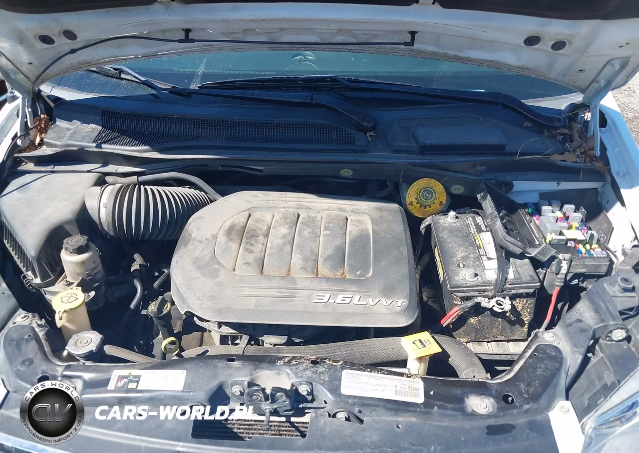 2014 Chrysler Town & Country Touring VIN:2C4RC1BG8ER208641 - 10
