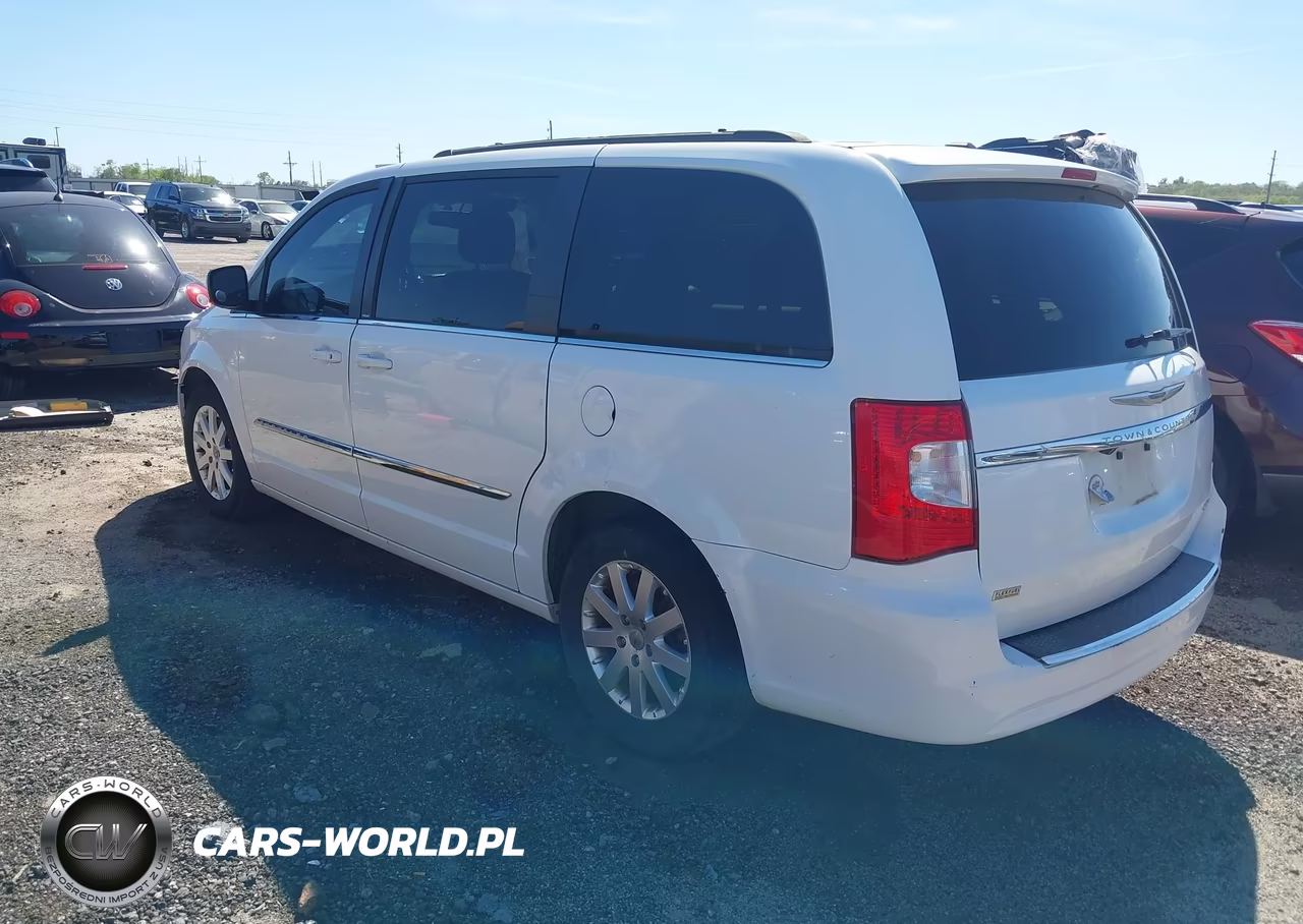 2014 Chrysler Town & Country Touring VIN:2C4RC1BG8ER208641 - 3