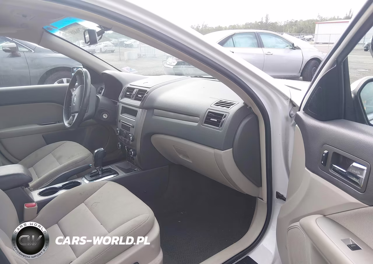 2012 Ford Fusion Hybrid VIN:3FADP0L36CR399834 - 5