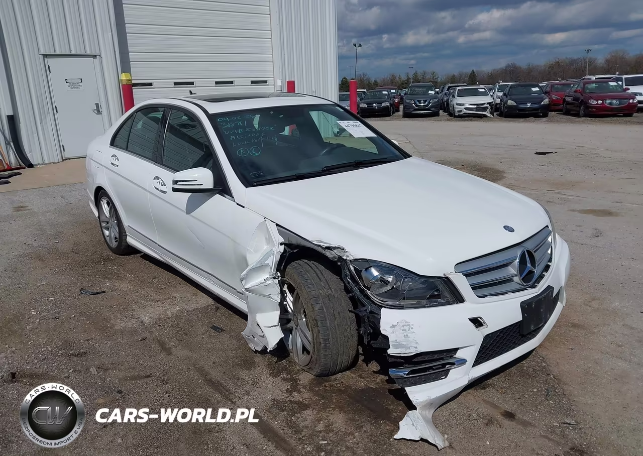 2013 Mercedes-Benz C 300 Sport 4Matic