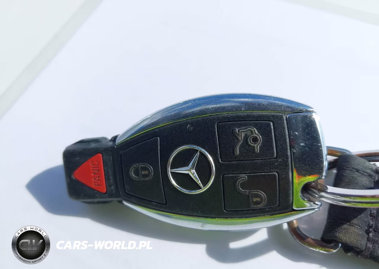 2013 Mercedes-Benz C 300 Sport 4Matic VIN:WDDGF8AB9DR284022 - 11