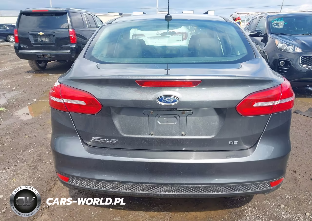 2016 Ford Focus Se VIN:1FADP3F23GL305157 - 16