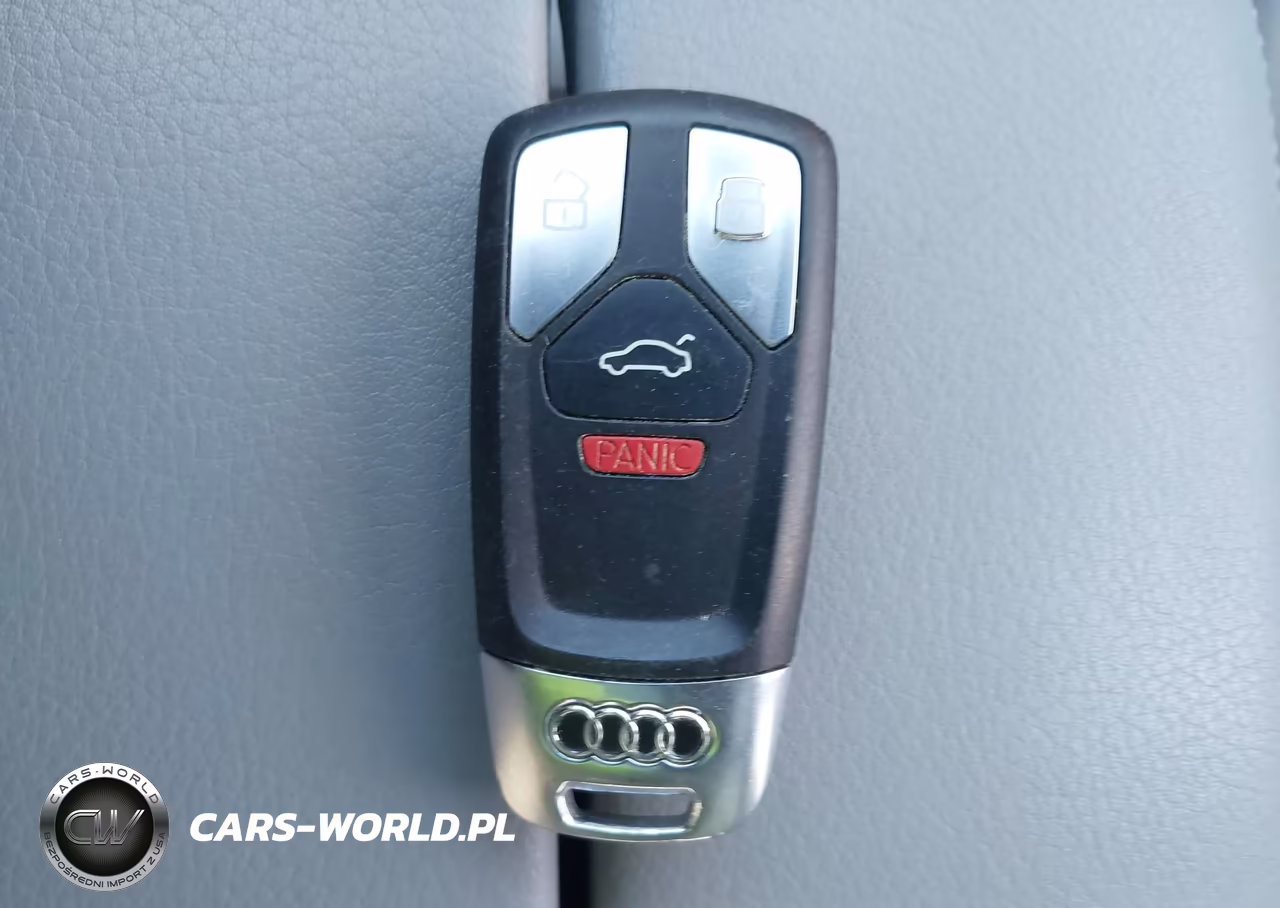 2018 Audi Q7 3.0T Premium VIN:WA1LAAF73JD007503 - 11