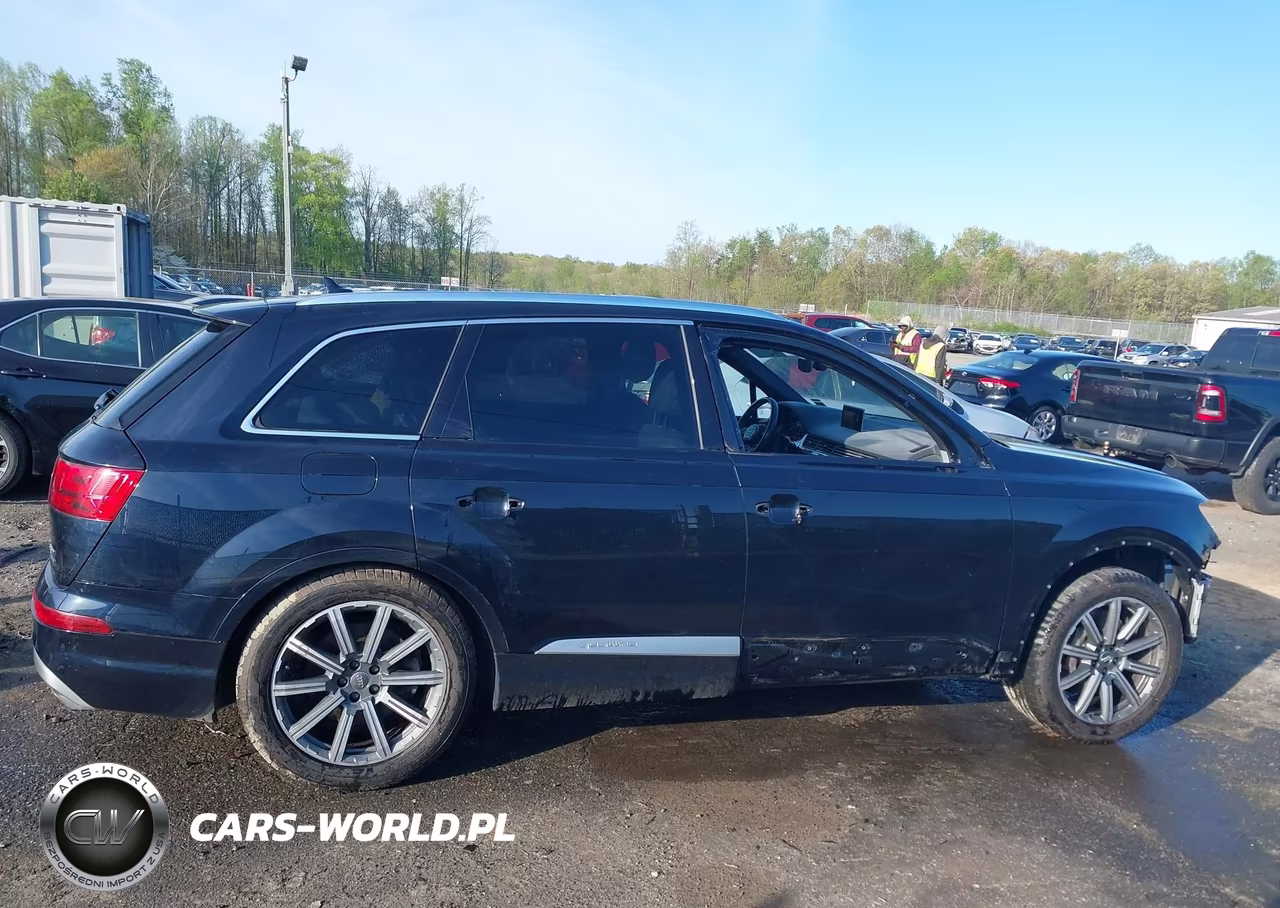 2018 Audi Q7 3.0T Premium VIN:WA1LAAF73JD007503 - 14