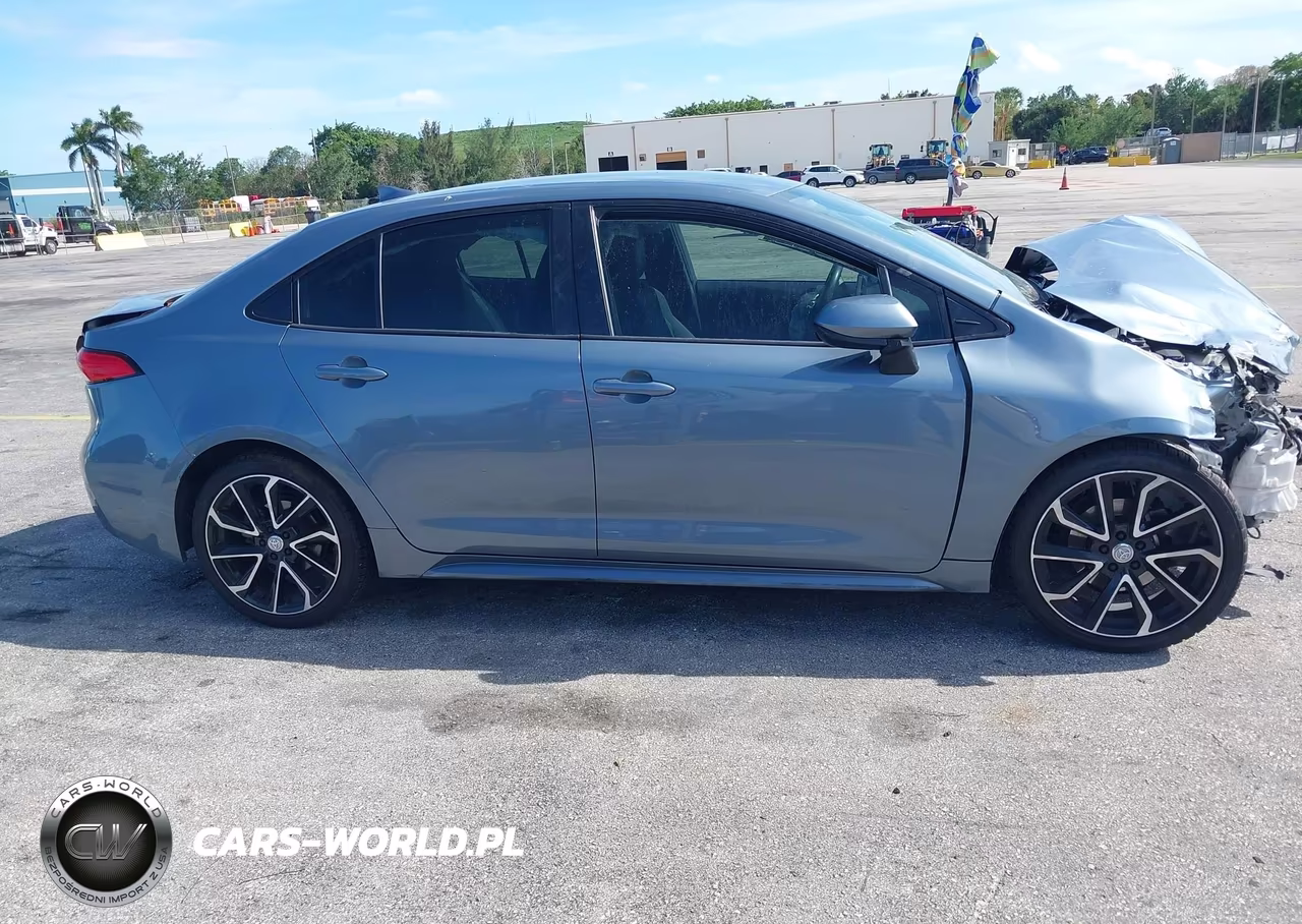 2020 Toyota Corolla Le VIN:JTDEPRAE4LJ065819 - 13