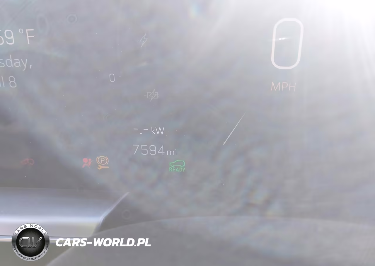 2025 Cadillac Lyriq Luxury 1 Rwd VIN:1GYKPNRL4SZ318906 - 16