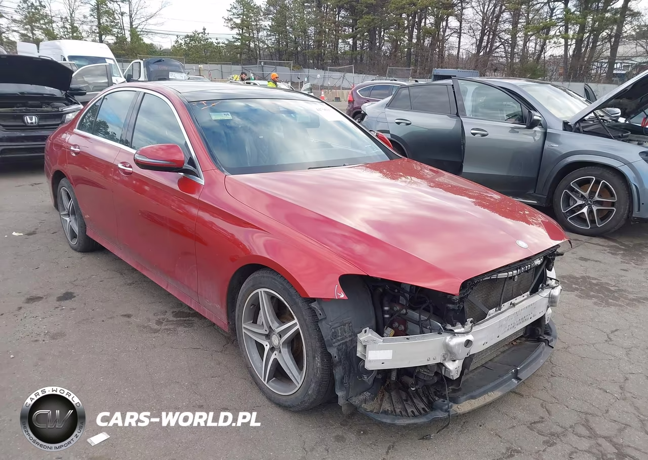 2017 Mercedes-Benz E 300 4Matic