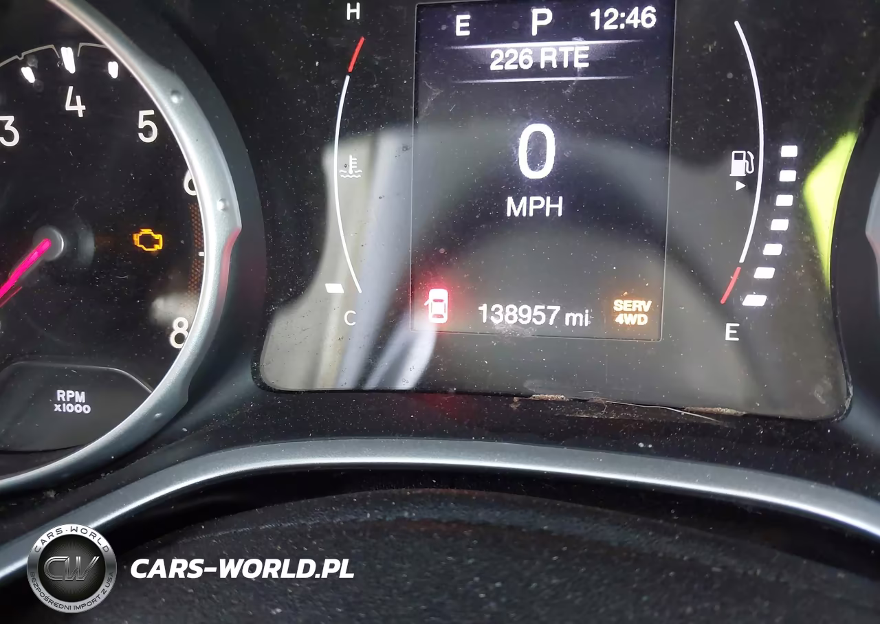 2018 Jeep Compass Altitude 4X4 VIN:3C4NJDBB5JT433651 - 16