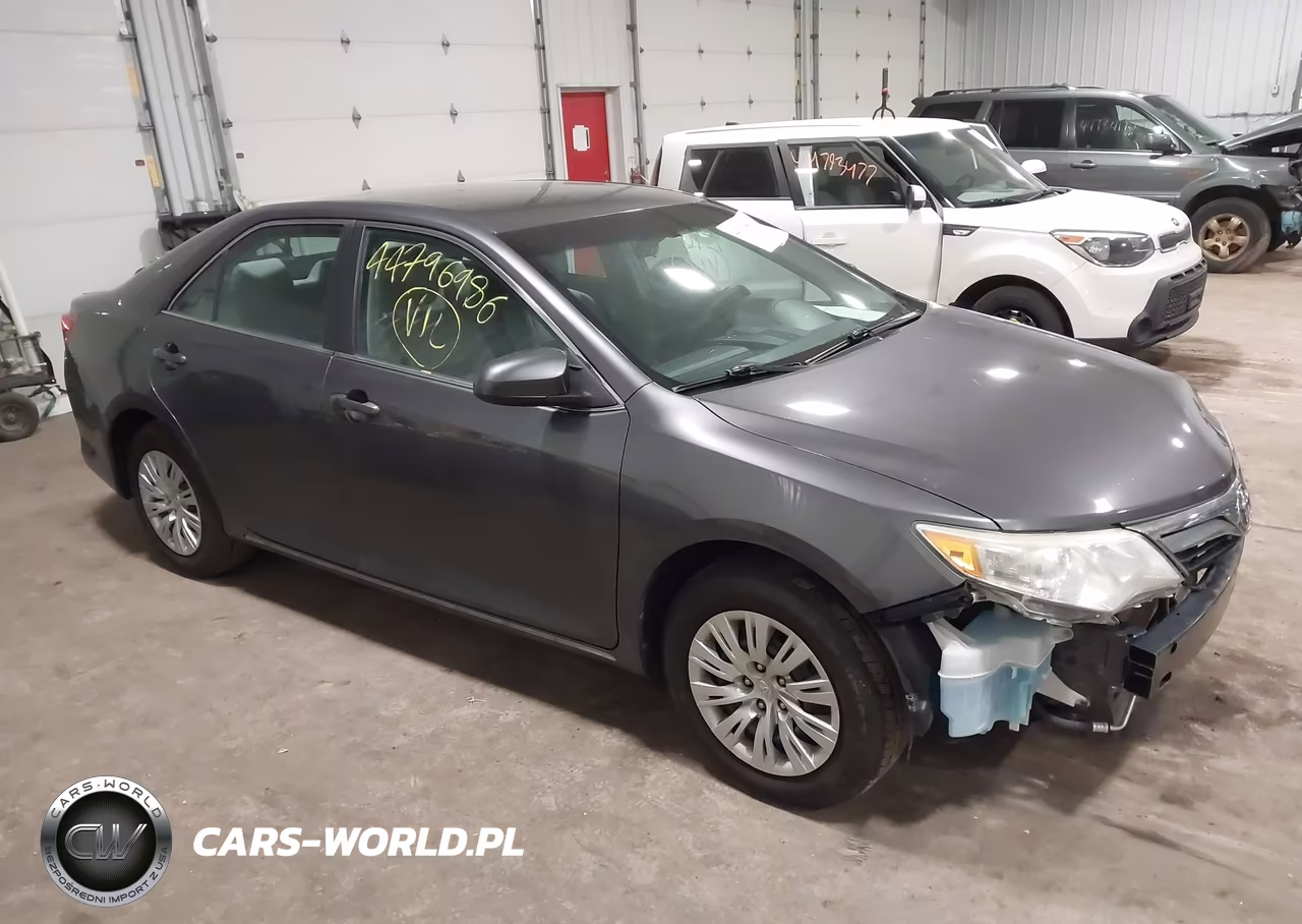 2013 Toyota Camry Le