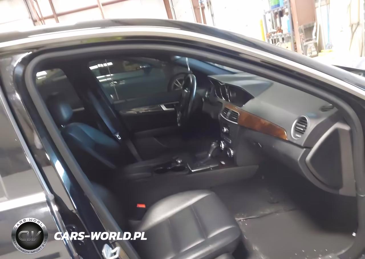 2012 Mercedes-Benz C 300 Sport 4Matic VIN:WDDGF8BB5CA609809 - 5