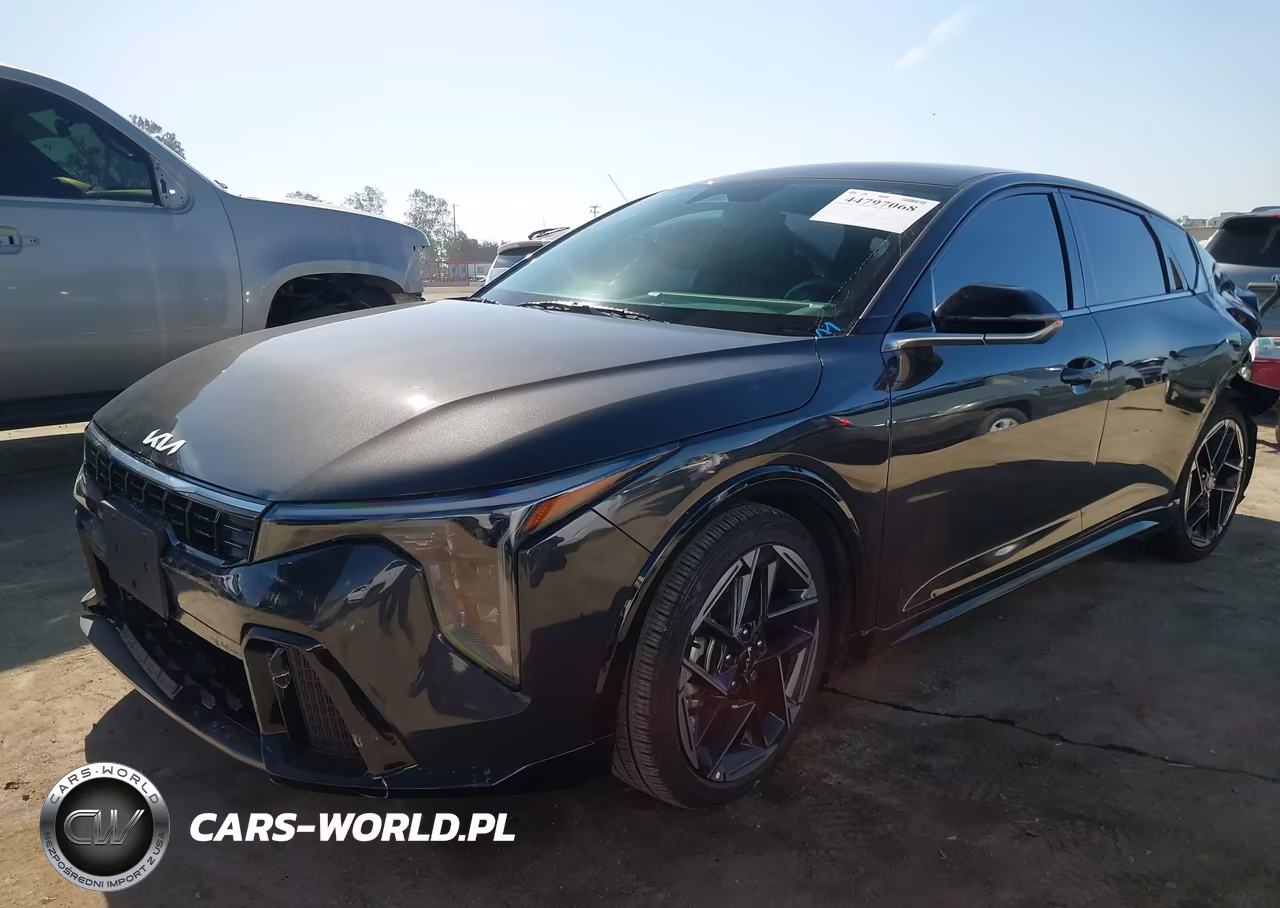 2025 Kia K4 Gt-Line VIN:3KPFW4DE8SE052492 - 2
