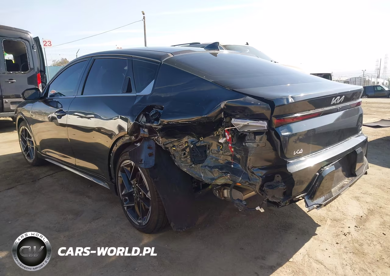 2025 Kia K4 Gt-Line VIN:3KPFW4DE8SE052492 - 3
