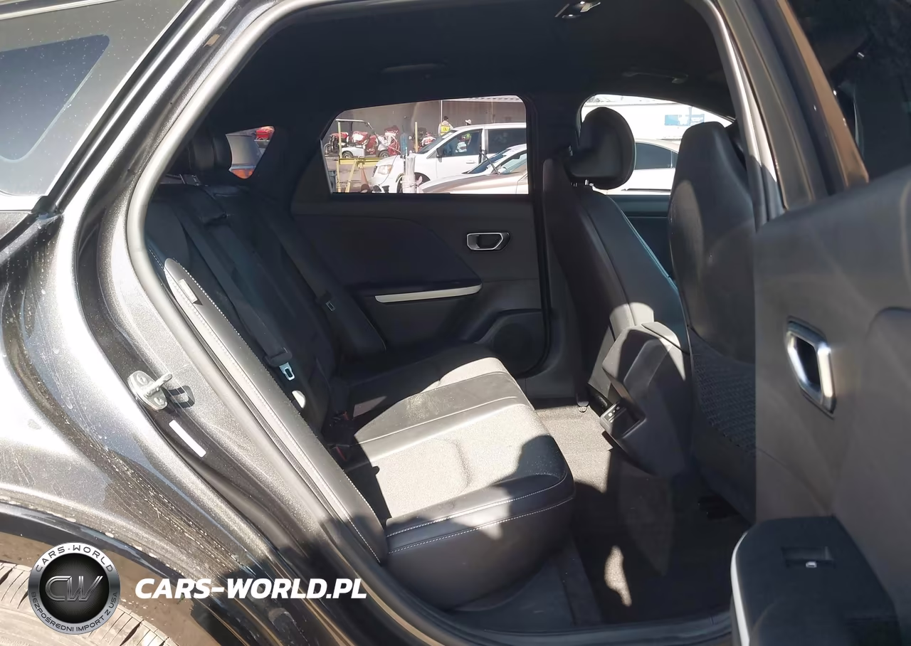 2025 Kia K4 Gt-Line VIN:3KPFW4DE8SE052492 - 8