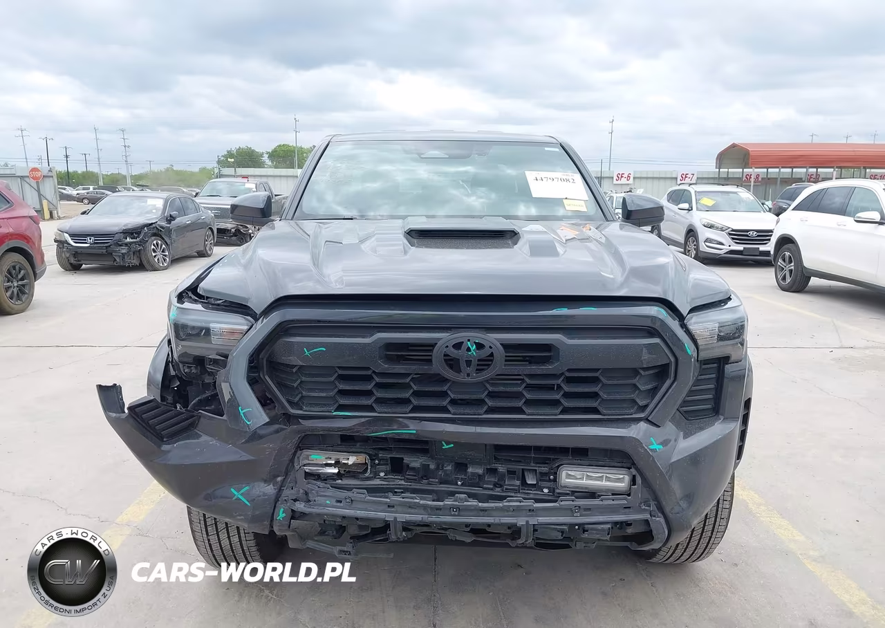 2024 Toyota Tacoma Trd Sport VIN:3TMKB5FN8RM014368 - 13