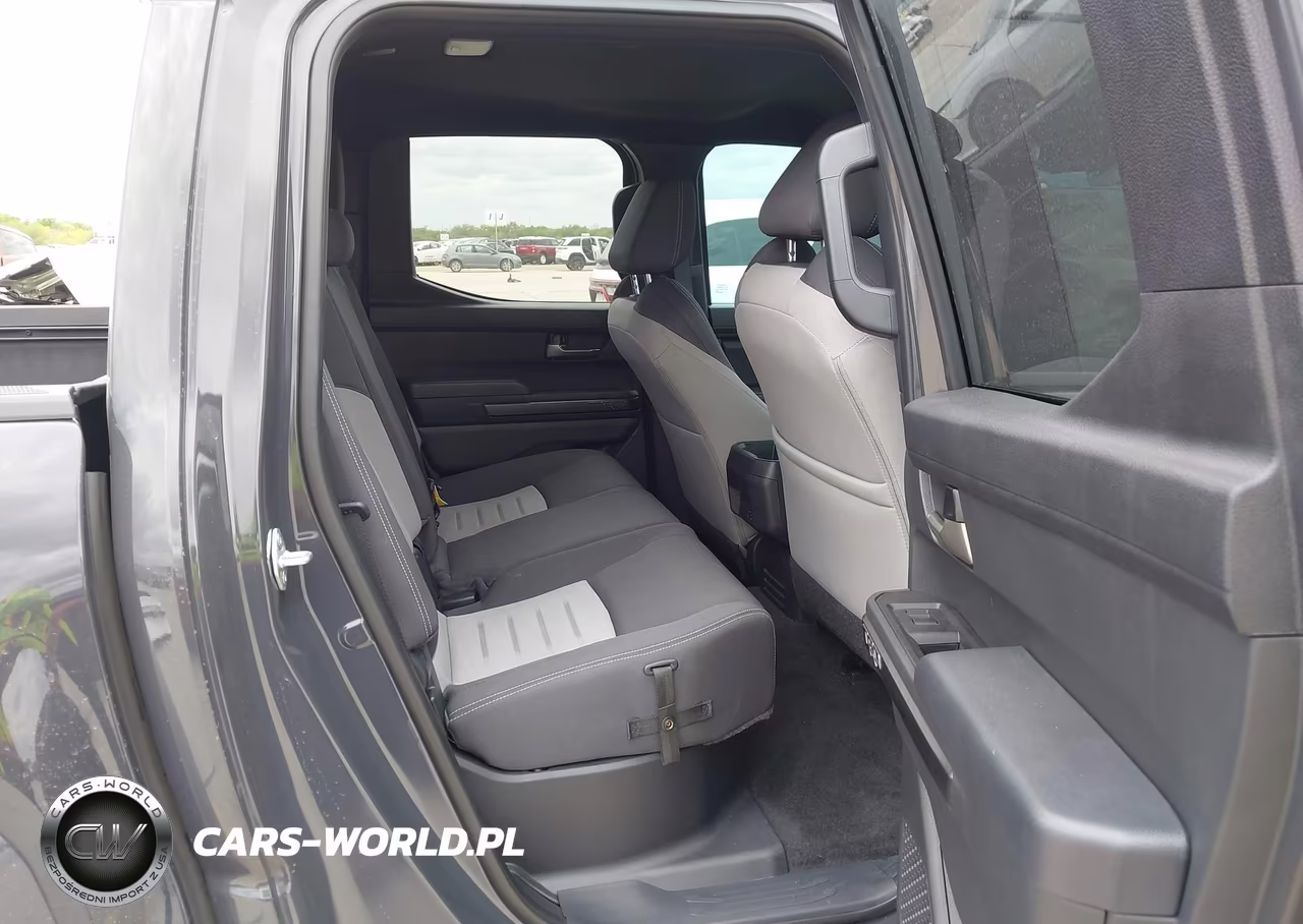 2024 Toyota Tacoma Trd Sport VIN:3TMKB5FN8RM014368 - 8