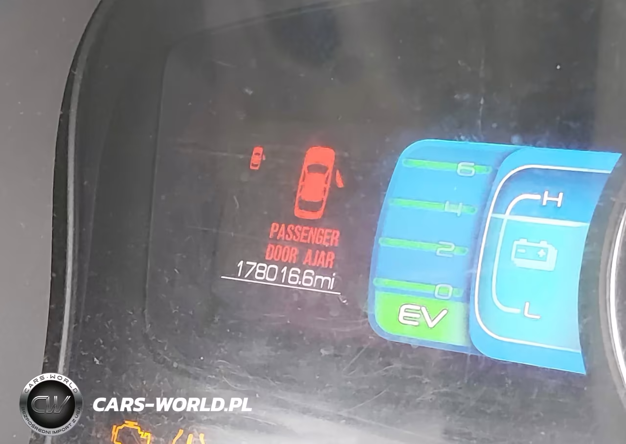 2010 Ford Fusion Hybrid VIN:3FADP0L32AR387435 - 15