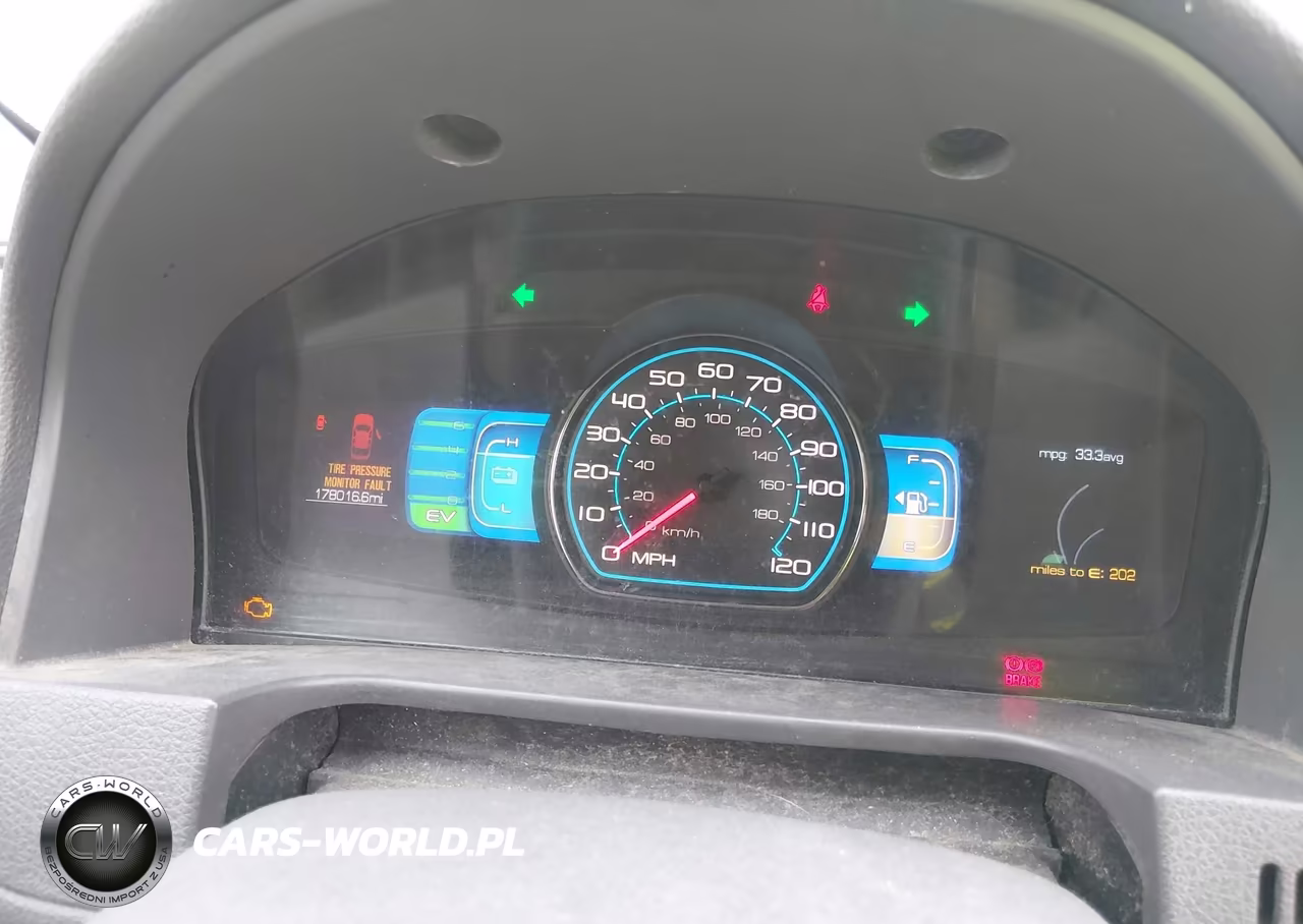 2010 Ford Fusion Hybrid VIN:3FADP0L32AR387435 - 7