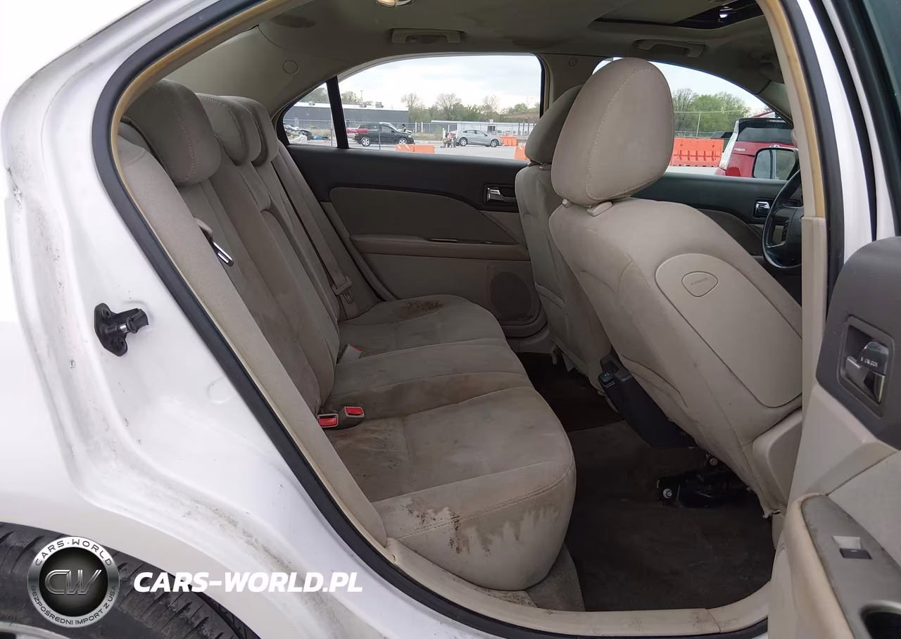 2010 Ford Fusion Hybrid VIN:3FADP0L32AR387435 - 8