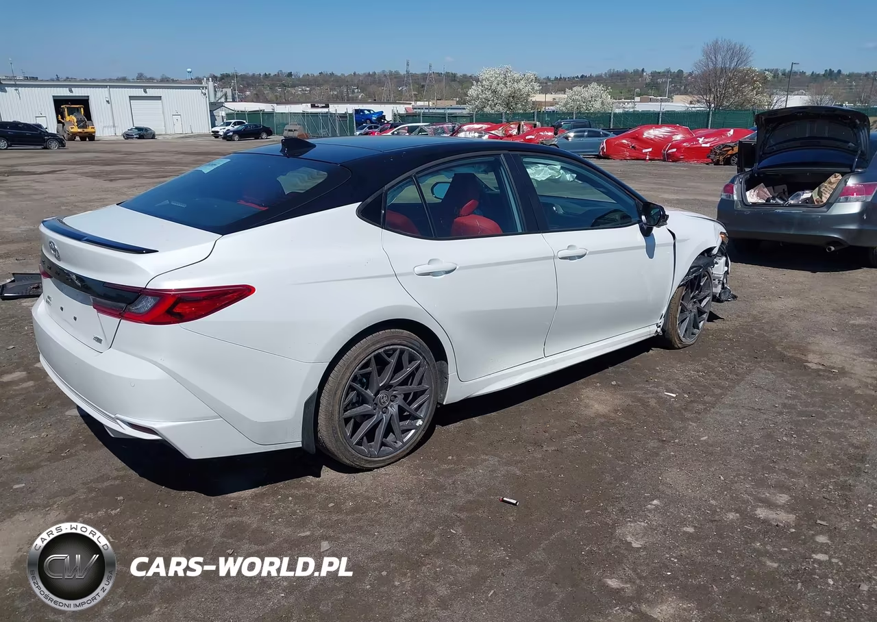 2026 Toyota Camry Xse VIN:4T1DBADK4TU049403 - 4