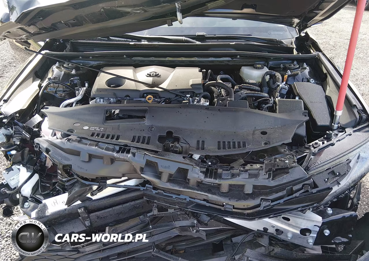 2025 Toyota Camry Le VIN:4T1DAACK2SU638890 - 10