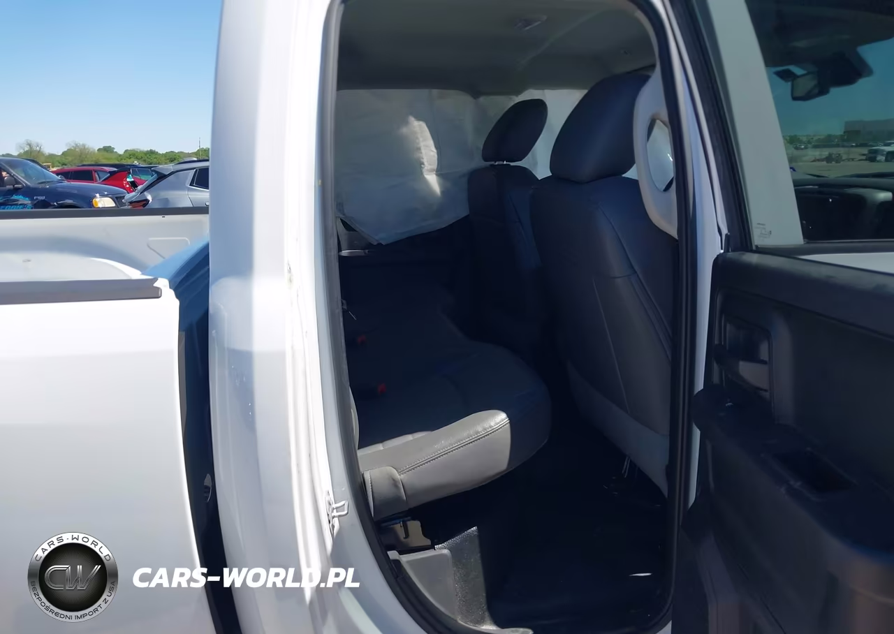 2019 Ram 1500 Classic Tradesman 4X2 6'4 Box VIN:1C6RR6FGXKS685806 - 8