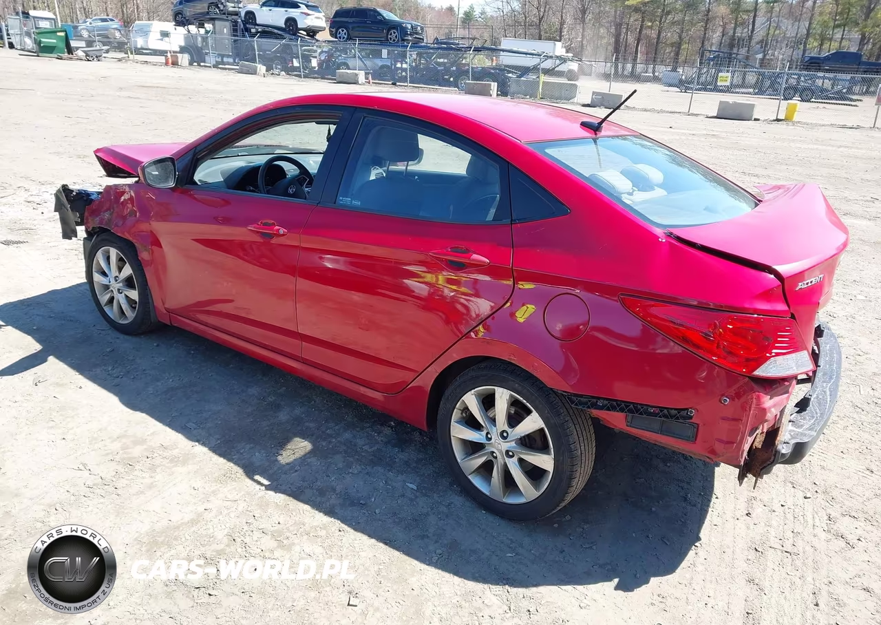 2012 Hyundai Accent Gls VIN:KMHCU4AE3CU080647 - 3