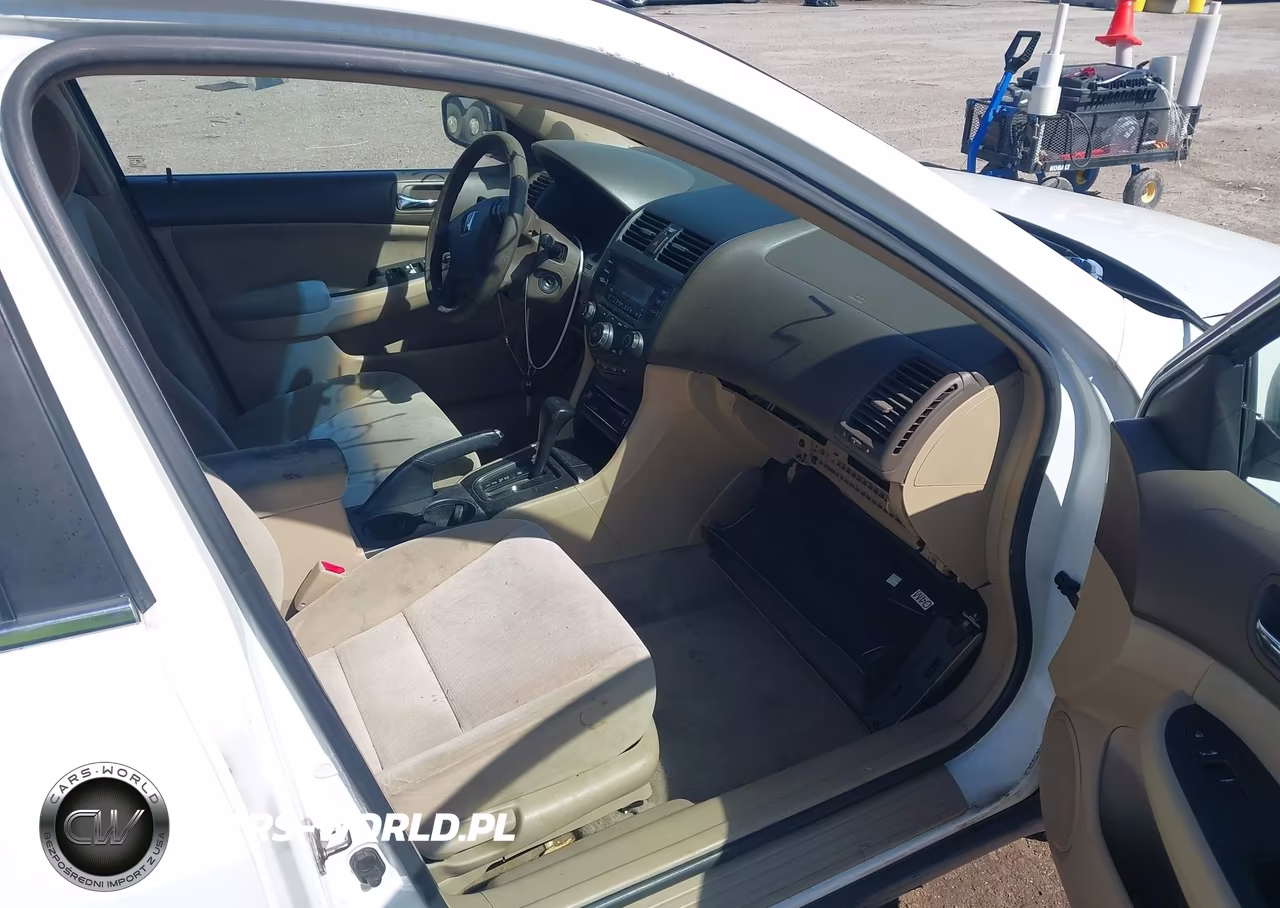 2004 Honda Accord 2.4 Lx VIN:3HGCM56334G703093 - 5